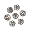 Šarm metalni ukras, 7 kom - biserna kapica, 5 zubaca, 8 mm
