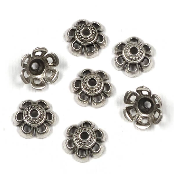 Šarm metalni ukras, 7 kom - biserna kapica sa 6 zubaca, 10 mm