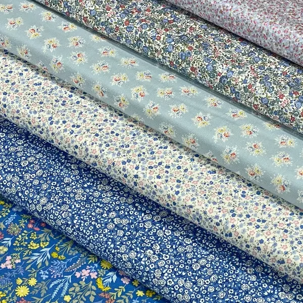 Patchwork tkanina - Makower - Petite Fleur 182/B Blossom blue