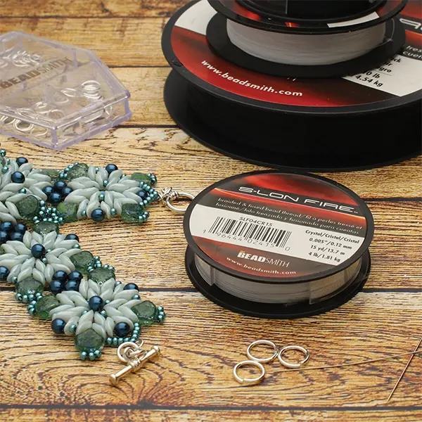 Konac za perle S-Lon Fire, 4LB, 0,12 mm, 15 yard - crystal